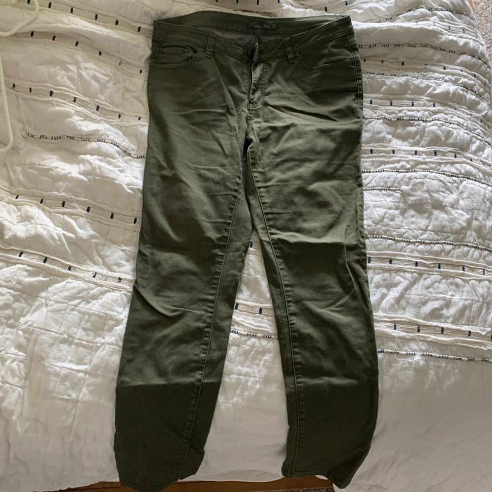 Prana women’s green straight leg pants